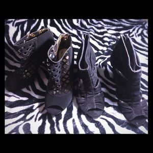 Tow pairs of suede shoes. Heals